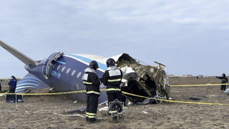 Tragedia aerea in Kazakistan: possibile abbattimento da parte della difesa russa